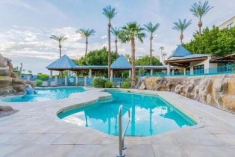 Midtown Garden Hotel Феникс Экстерьер фото